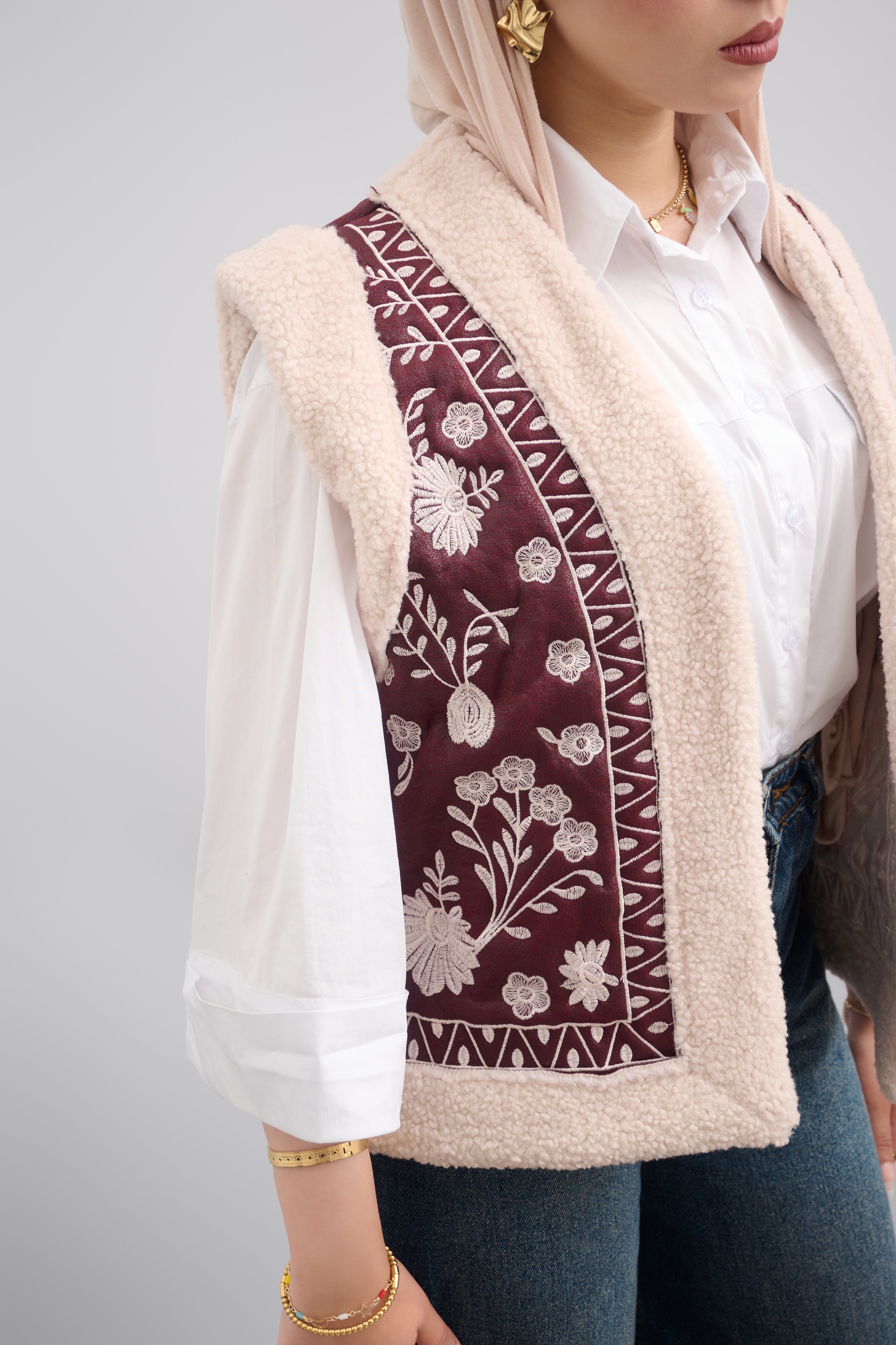 Aura Vest -  Burgundy