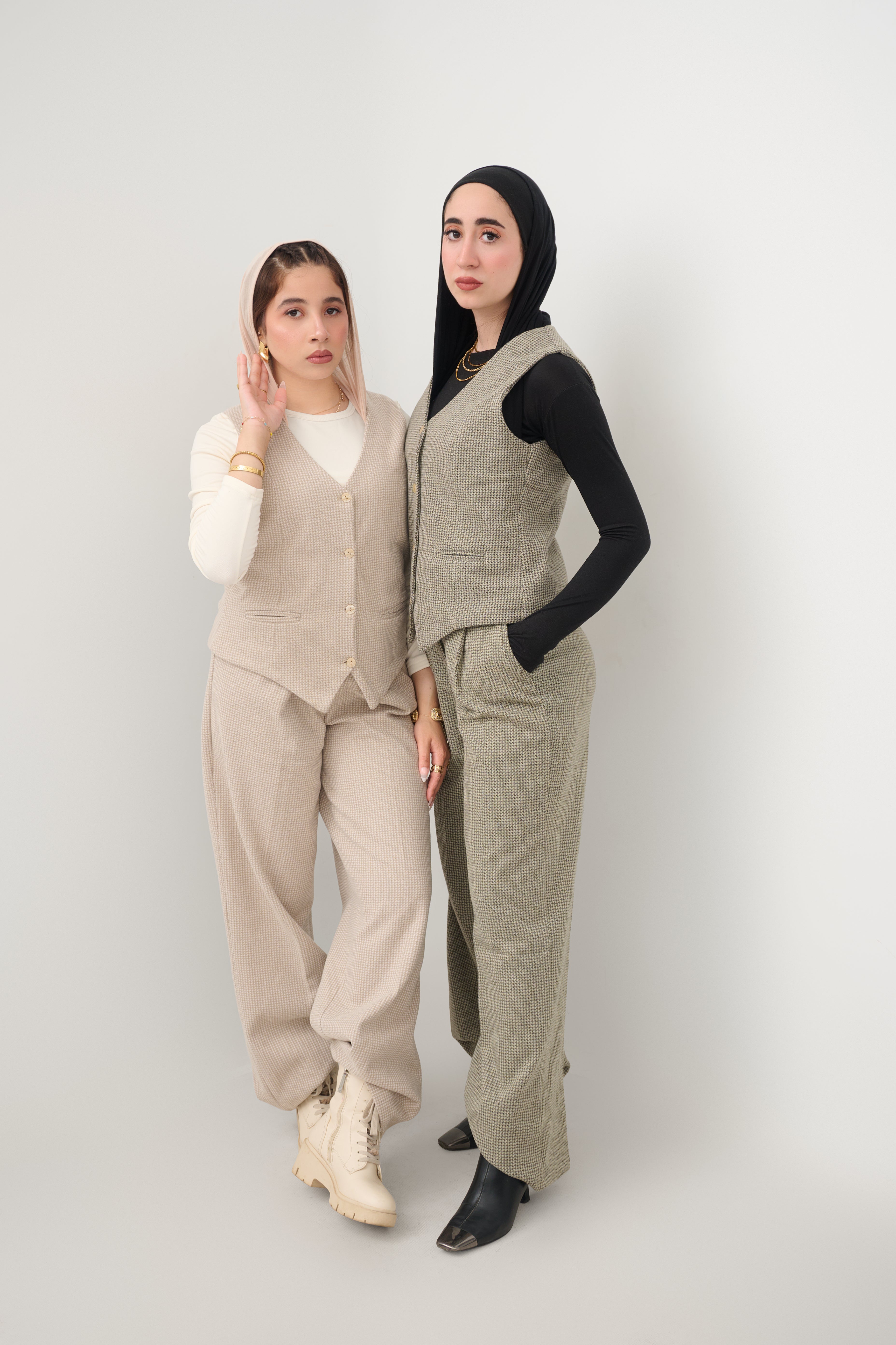 Classic Muse Set - Dark Grey